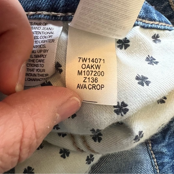 Lucky Brand 7W14071 Floral Cross Stitch Ava Crop Jeans Size 6 - Picture 7 of 8